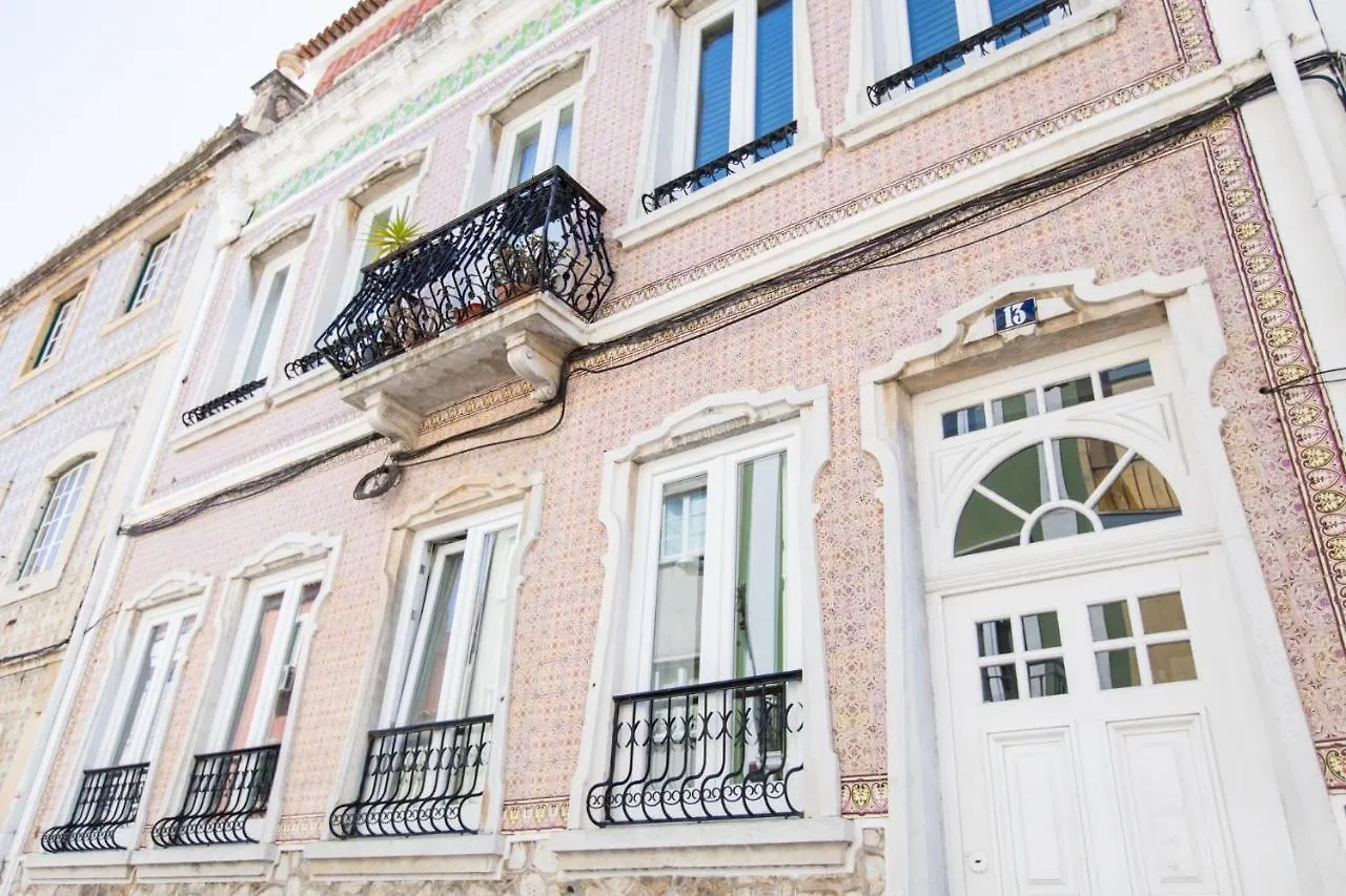 Ambassador Private Pool Suites Lisbon 0*,
